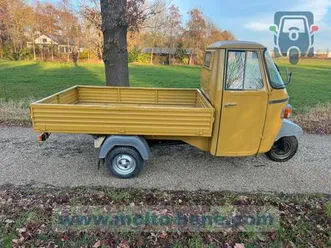 ② piaggio ape p601 tuktuk vespa tricycle 50 camion foodtruck