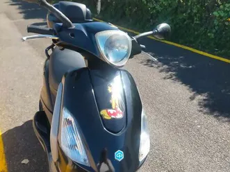 vend scooter piaggio 125 fly