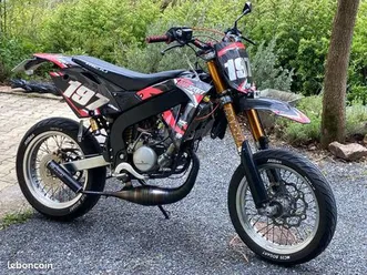 vend rieju à restorer