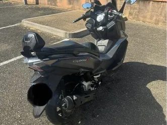 vend scooter cruisym à 125