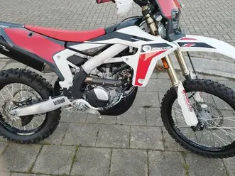 ② fantic xef 250 enduro/wrf 250