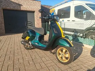 ② vespa 300 gts super