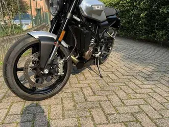 husqvarna vitpilen 701