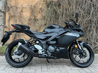 yzf-r3