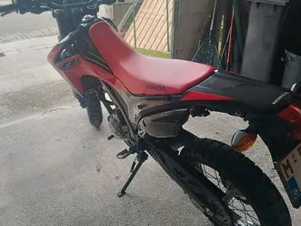 ② honda crf 250 m