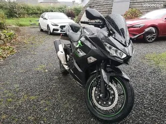kawasaki ninja 400