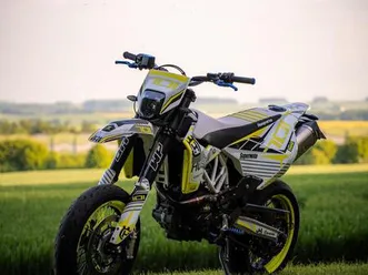husqvarna 701 supermoto/smcr 690