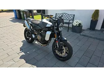 husqvarna svartpilen 801, 77kw, 48 monate garantie