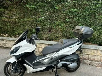 kymco xciting 400 – full équipé