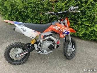 125 ycf pilote 2022 neuve