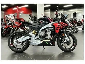 2023 aprilia tuono 660 factory
