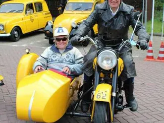 bsa m 21 wegenwachtvoertuig met personenzijspan geel