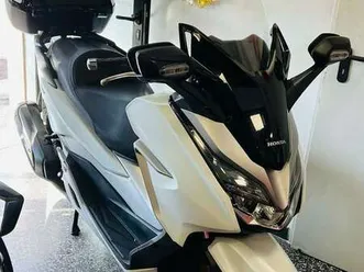 honda forza 300 bauletto key les frizione nuova gommato 90% bianco