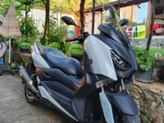 yamaha x-max 300i
