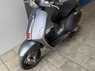 vespa sprint 50 grijs