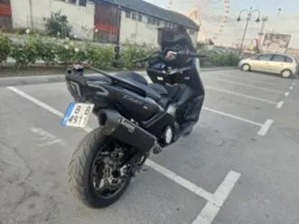yamaha t-max 530