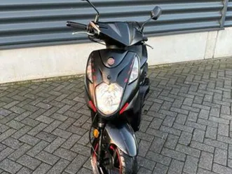 sym orbit 2 25km | 2013 | 10300km — scooters | sym — marktplaats