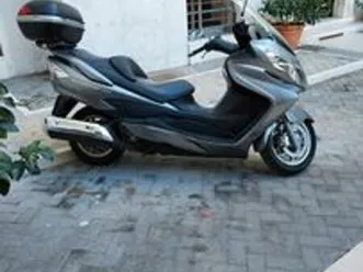 suzuki burgman 400
