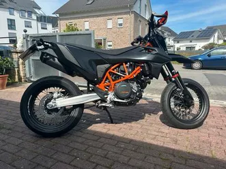 ktm 690 smc r 1.hand unfallfrei wenig km