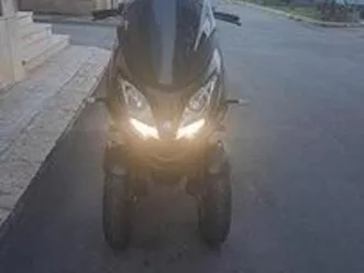 piaggio mp3 300 2020 abs km5900 1 rata dopo 6 mesi