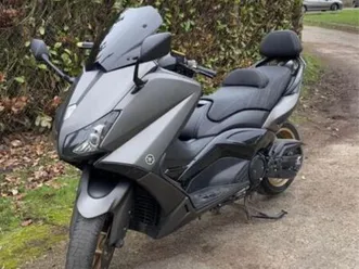 tmax 530 com 29000km cacém e são marcos