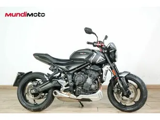 triumph trident 660 - mundimoto