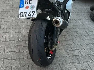 suzuki gsx r 750 k5