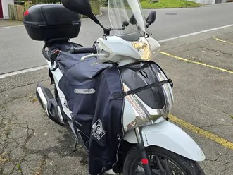honda sh125i roller top zustand, navi, winterdecke, topcase