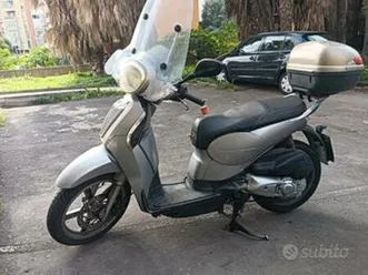 aprilia scarabeo 200 - 2010