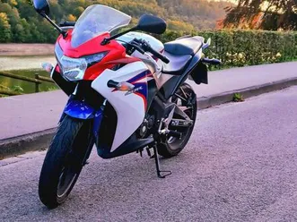 honda cbr 125 r jc50