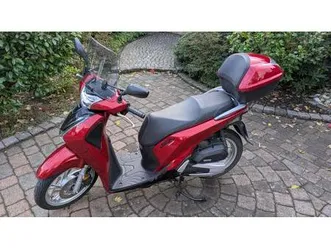 honda roller sh150i