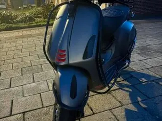 vespa sprint 50 cc — scooters | vespa — marktplaats