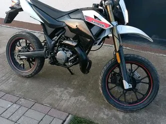 generic trigger 50 supermoto 50 ccm versichert