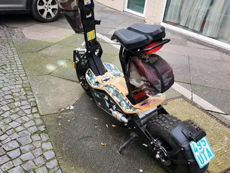 e roller escooter velocifero