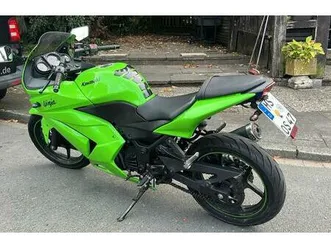 kawasaki ninja 250r