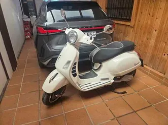 vespa - gts super sport