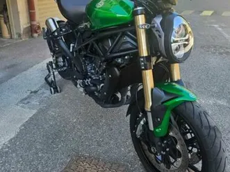 moto beneli 752s très bonne état