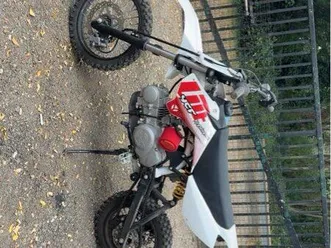ycf 125