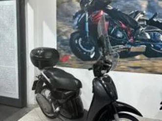 aprilia scarabeo 100