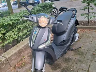 piaggio liberty 125