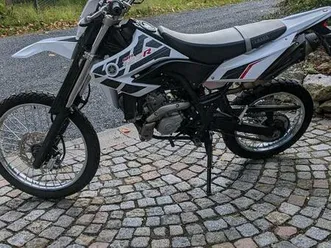 yamaha wr 125 r