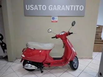 vespa lx 50 4t, 2006, rossa, 27900km.