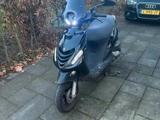 piaggio zip 4takt 80cc — scooters | piaggio — marktplaats