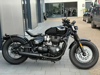 triumph bonneville bobber black 1200 1 hand*top zustand*