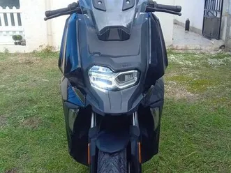 scooter bmw c400x