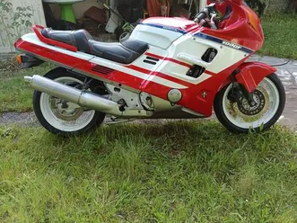 moto cbr 1000 1989 54000 kms d'origine