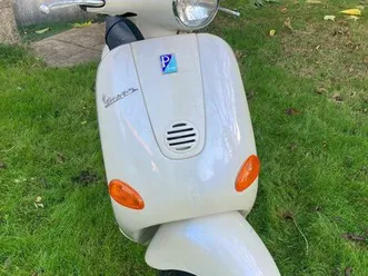 scooter vespa piaggio et2