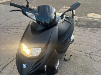 scooter piaggio typhoon 50