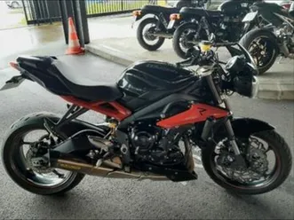 triumph 675 street triple r
