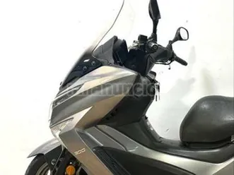 kymco - grand dink 300